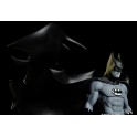 BATMAN BLACK & WHITE STATUE BY NORM BREYFOGLE